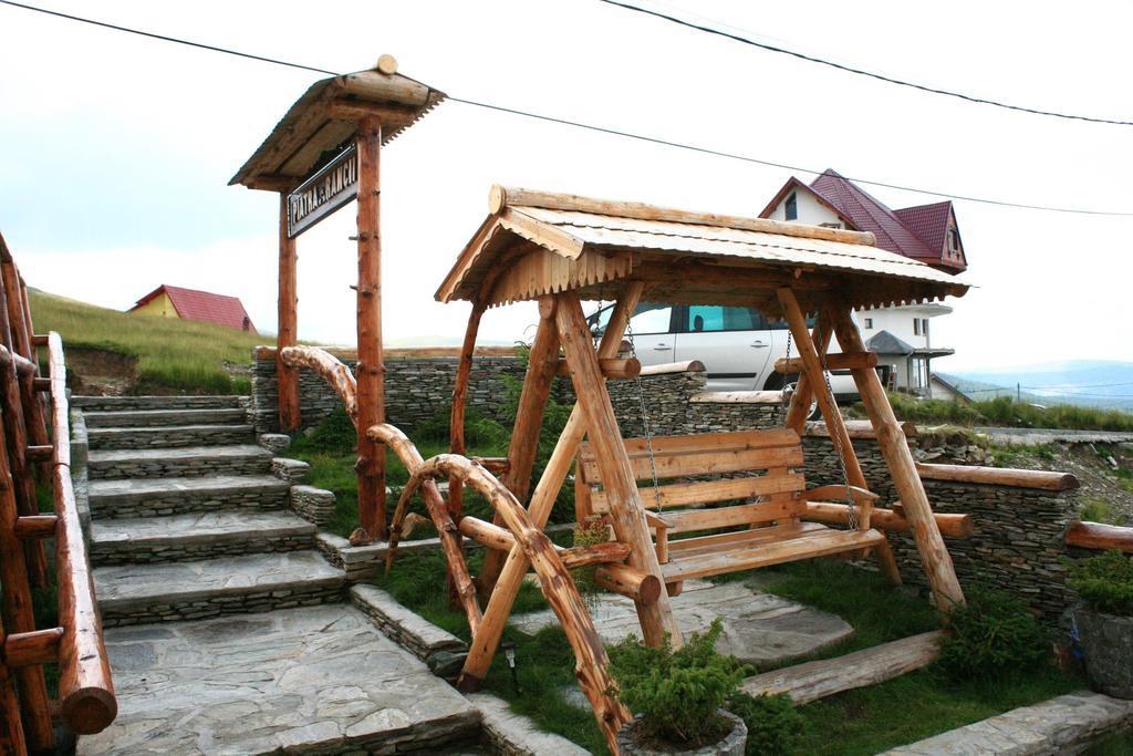 Отель Piatra Rancii Рынка Экстерьер фото
