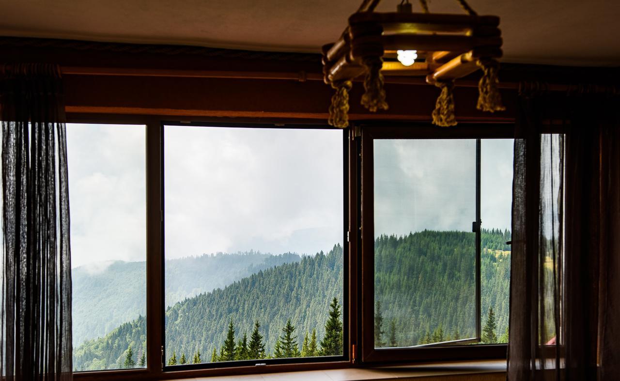 Отель Piatra Rancii Рынка Экстерьер фото